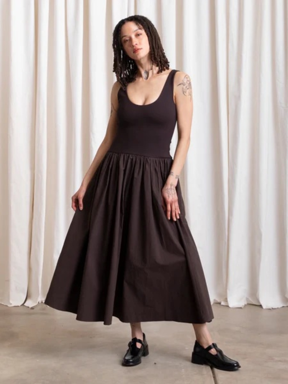 Ali Golden Eggplant/Brown Sleeveless Dress